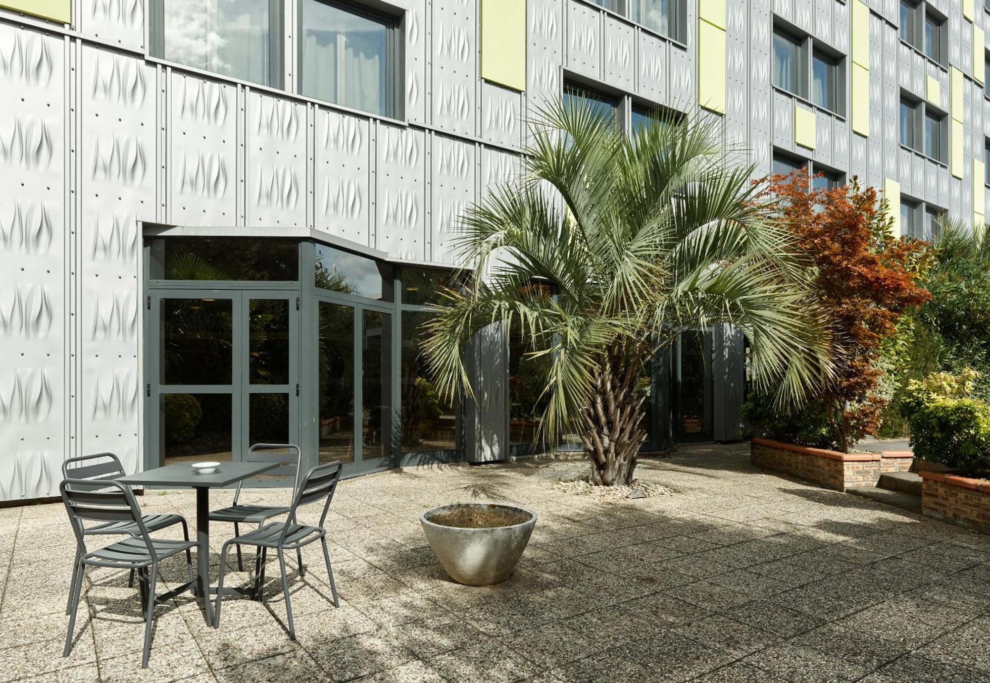 B&B Hotel Orly Rungis Aeroport 2 Etoiles Exterior photo